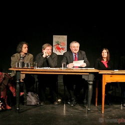 2006-02-27 Mitteleuropäisches Theaterkarussell - Podiumsdiskussion